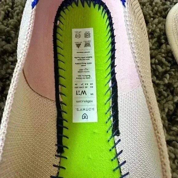 Rothy’s light pink round toe flats Size 11 - Picture 6 of 8